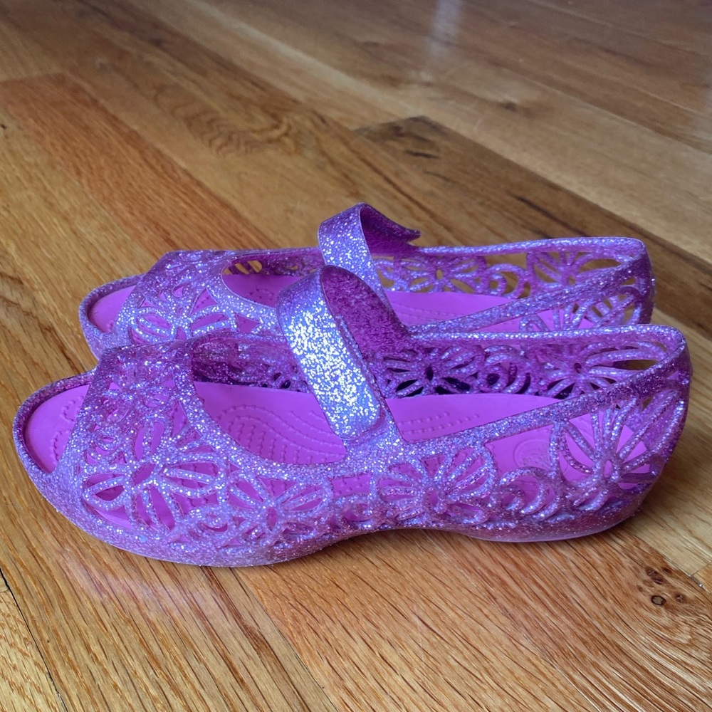 Girl’s Crocs Isabela pink glitter sandals Size C13